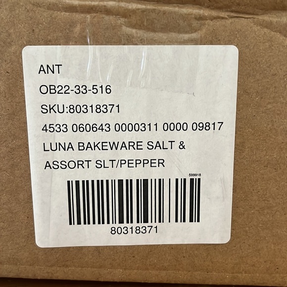 Salt and Pepper shakers from Anthropologie - Picture 7 of 7